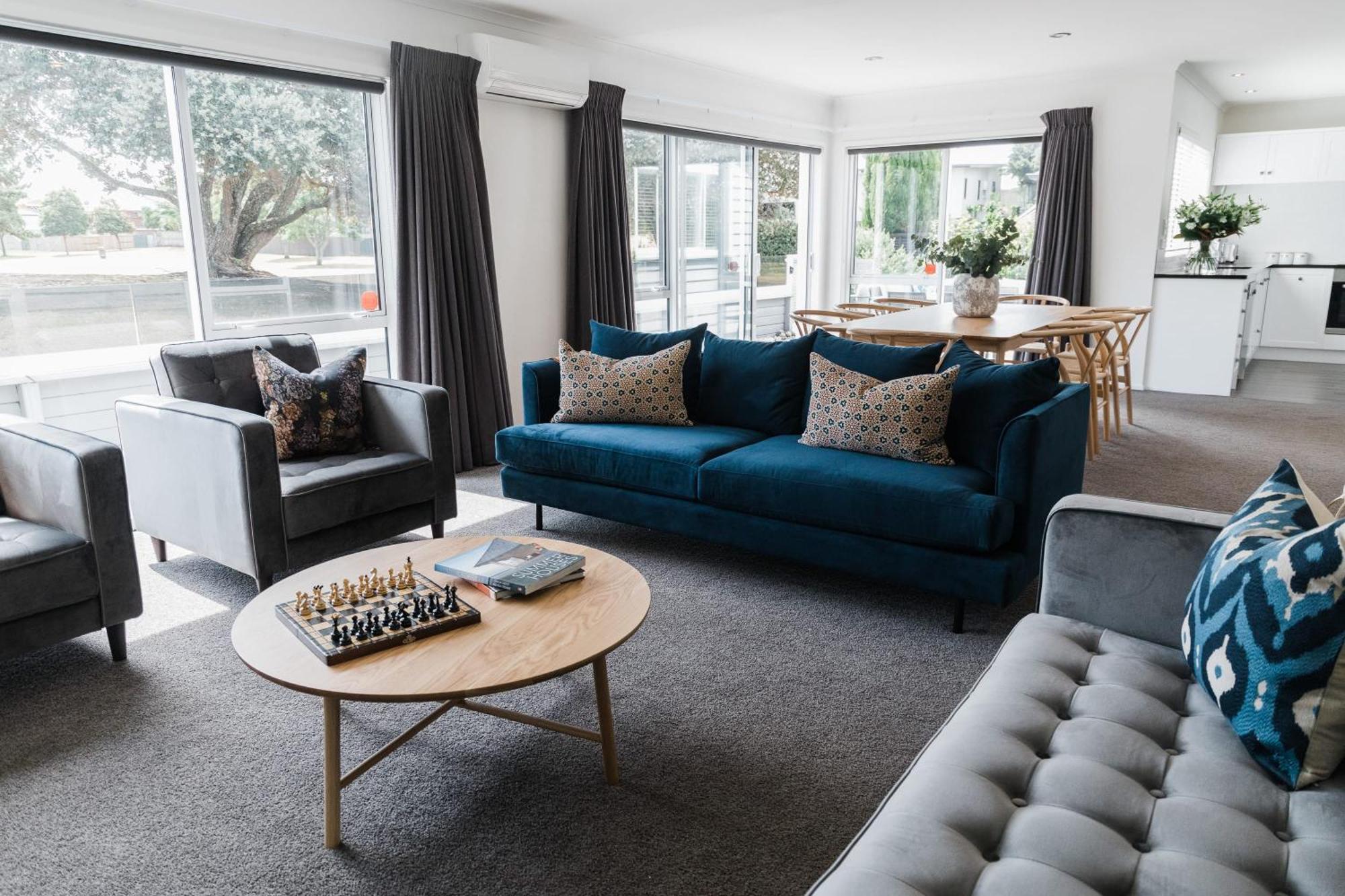 Stunning Tranquil Home With Green Space Views Mount Maunganui Exterior foto